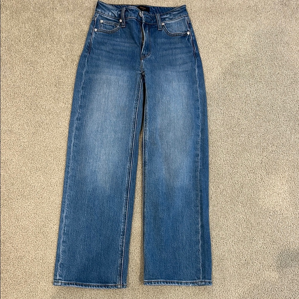Quince new never worn comfort stretch high rise relaxed straight jeans